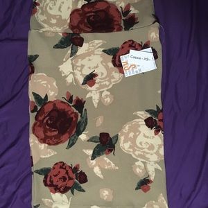 Lularoe Cassie
